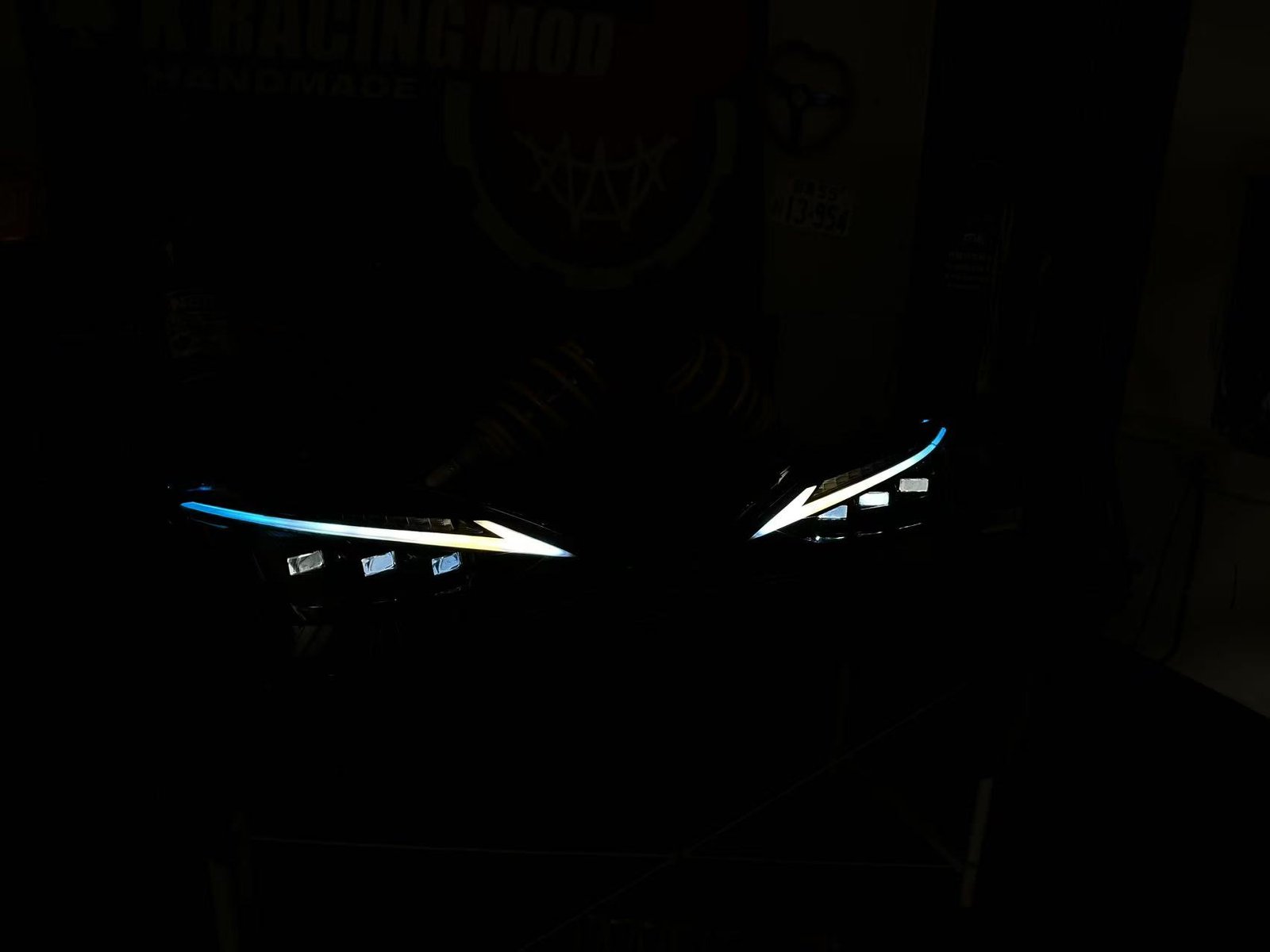 JDM Style Dynamic LED Tail Lights Replacement for Lexus IS 250/300/350 2006-2015 - 图片 2