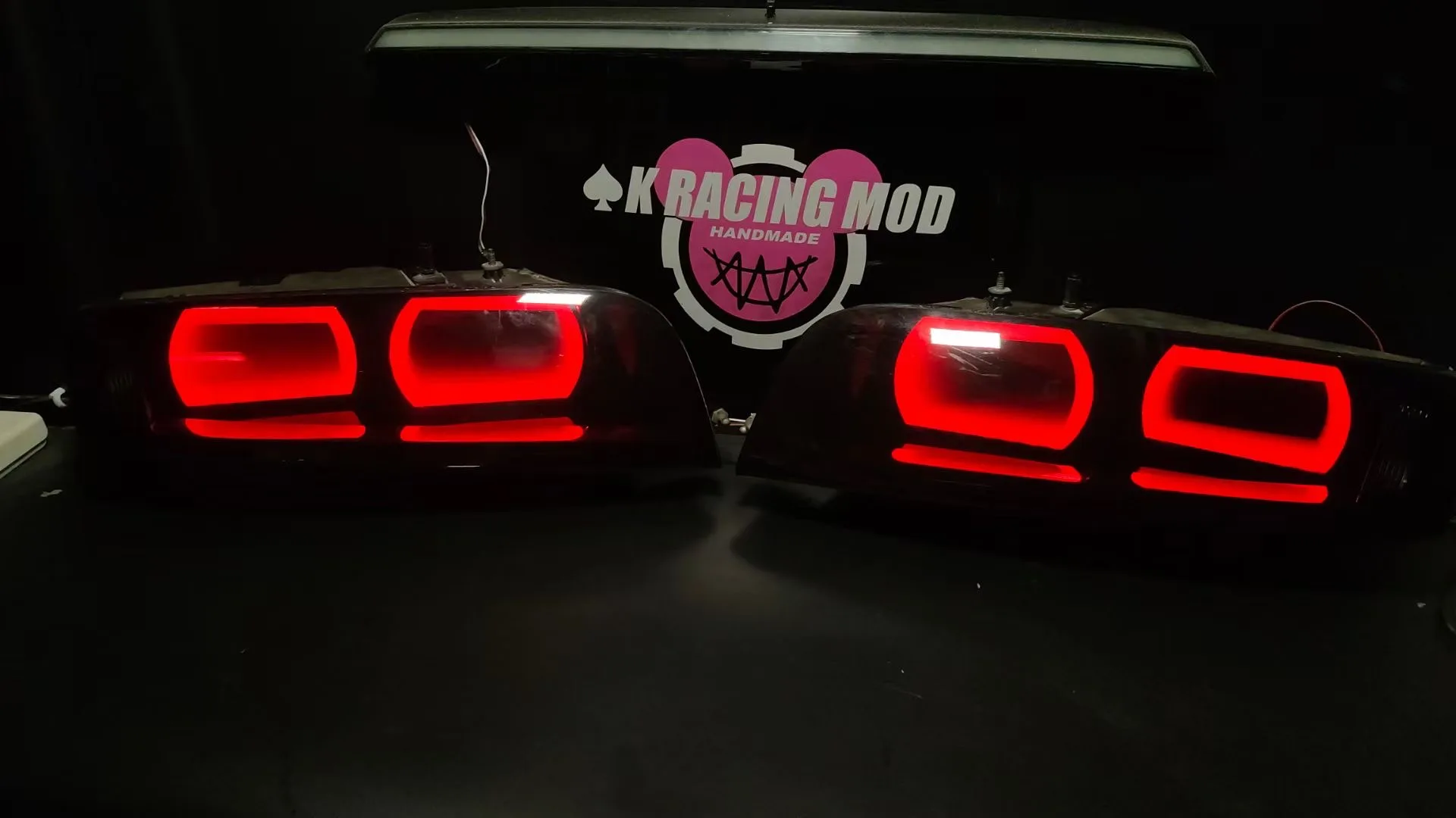 For Audi R8 4S/42 Abyss Style Deep Glow LED Tail Lights - Cyberpunk Design (Set) 2016+ – Image 3